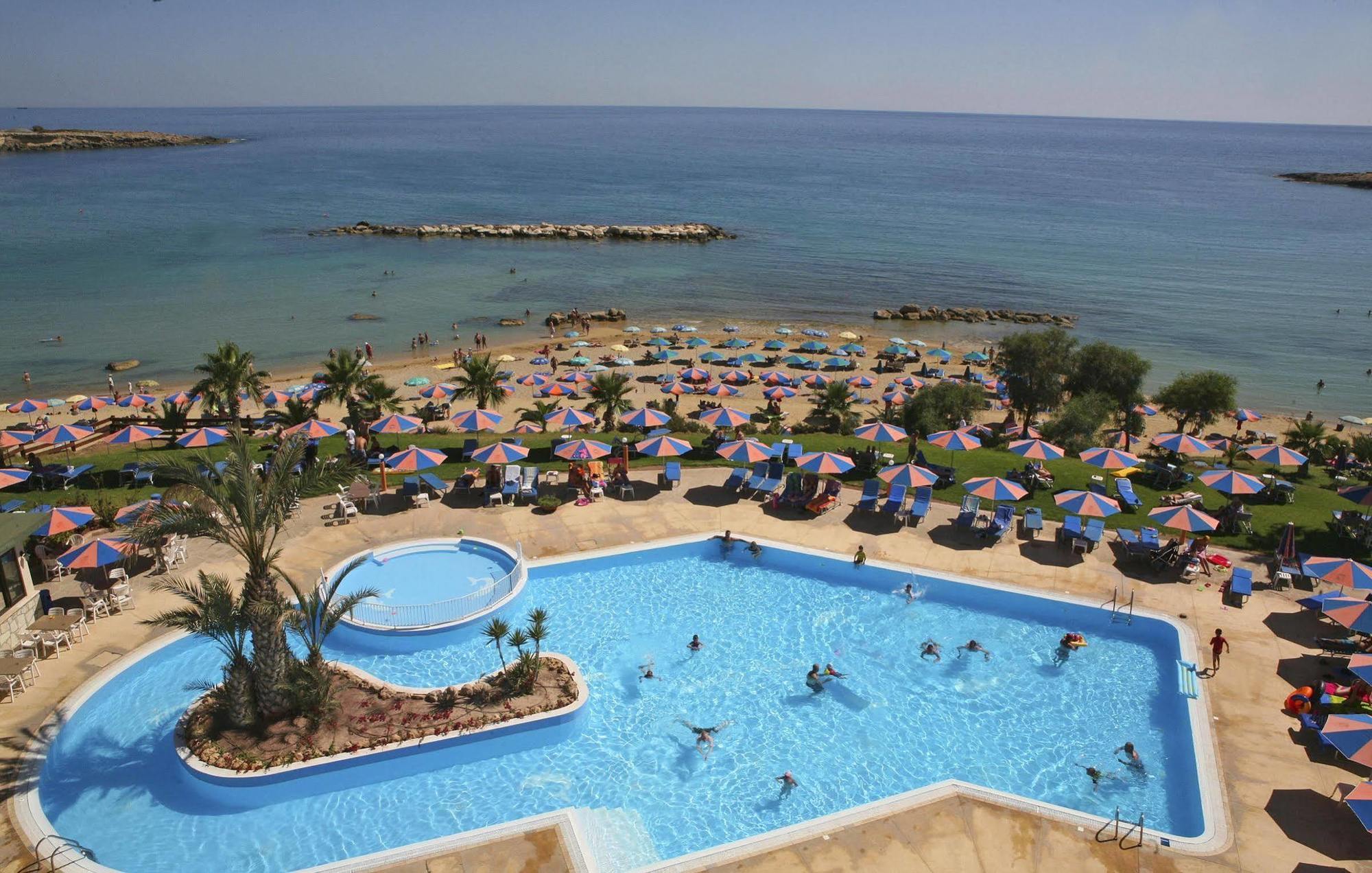 Corallia Beach Hotel Apartments Coral Bay Exterior foto
